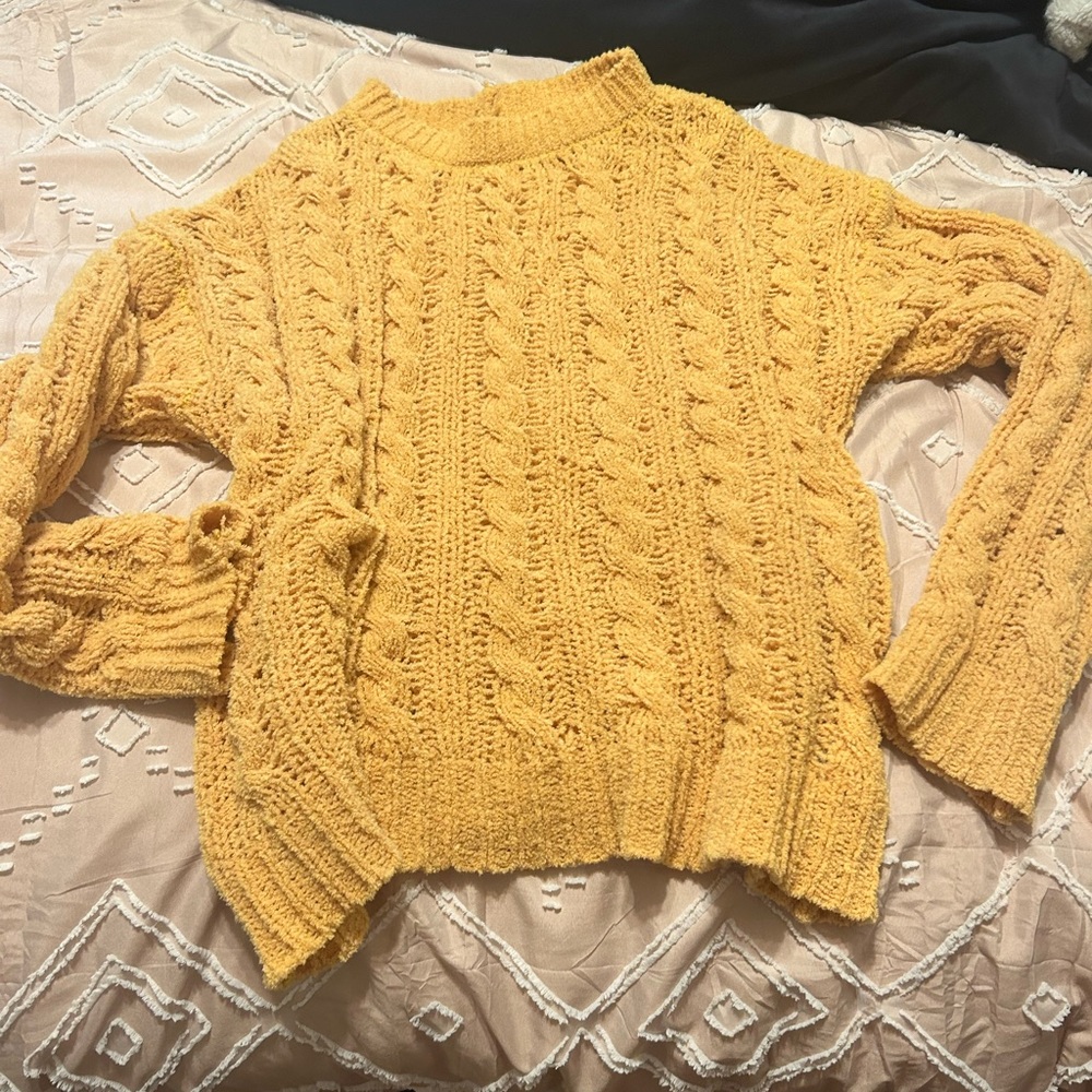 AE cable knit sweater